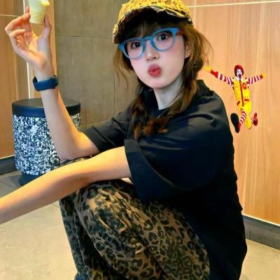 处女战士站起来